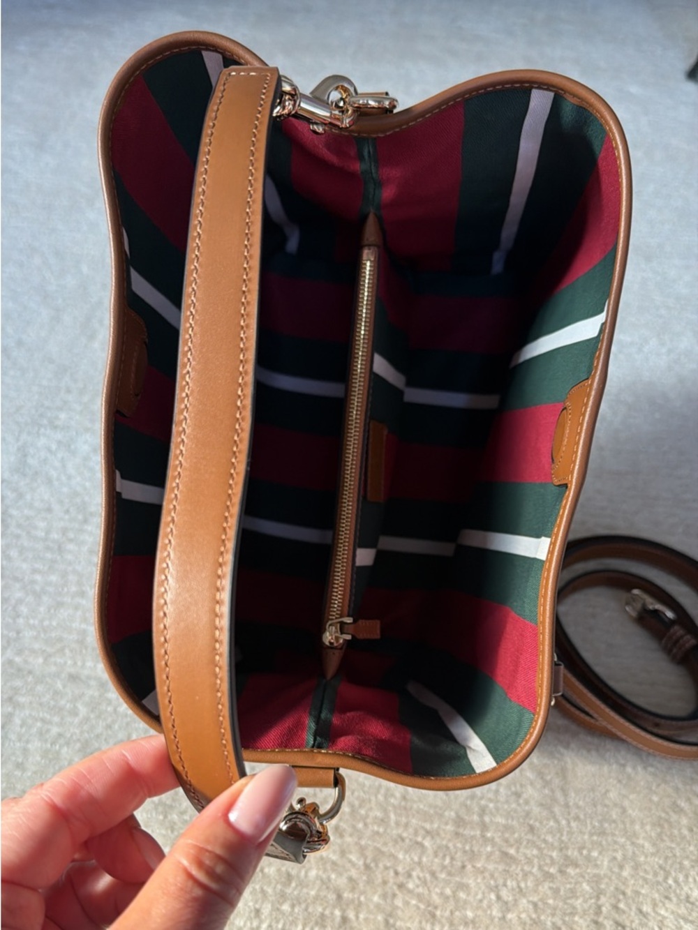 GG medium bucket bag - Picture 4 of 5